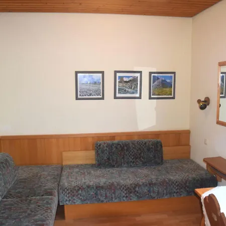 Сasa de vacaciones Comfortable In With Garden